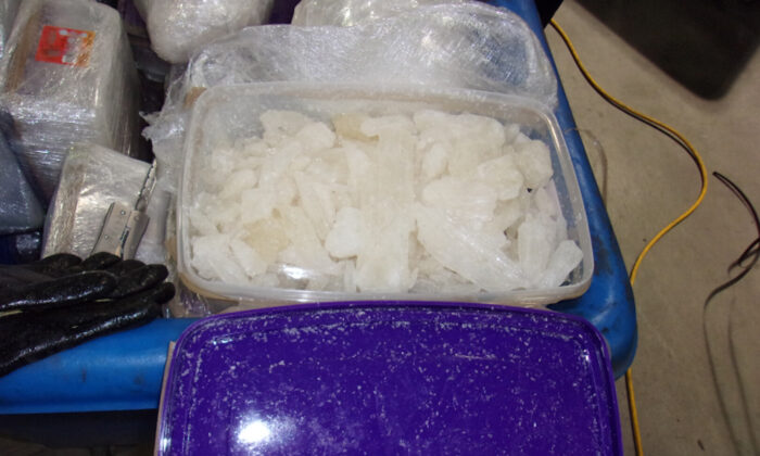Methamphetamine được các nhân viên Quan thuế và Bảo vệ Biên giới Hoa Kỳ thu giữ tại Cơ sở Thương mại Otay Mesa ở quận San Diego vào ngày 18/05/2021. (Ảnh: Đăng dưới sự cho phép của Cục Quan thuế và Bảo vệ Biên giới Hoa Kỳ)