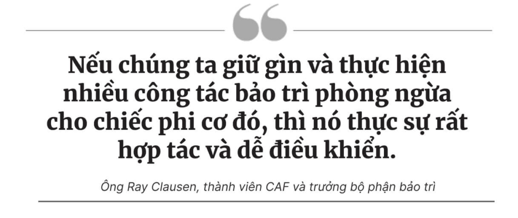 Vẫn bay cao, chiếc phi cơ dẫn đầu chiến dịch D-Day thời Đệ nhị Thế chiến trên đường đến Normandy