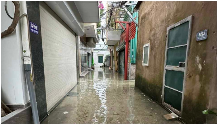 Miền Bắc mưa 3 ngày, Hà Nội nước tiếp tục tràn đê