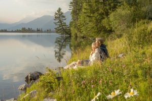 Tìm kiếm tình yêu đích thực tuổi xế chiều