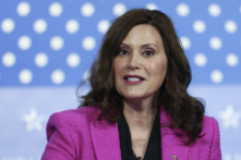 Thống đốc Michigan Gretchen Whitmer nói tại một sự kiện ở National Harbor, Maryland, hôm 04/05/2023. (Ảnh: Kevin Dietsch/Getty Images)